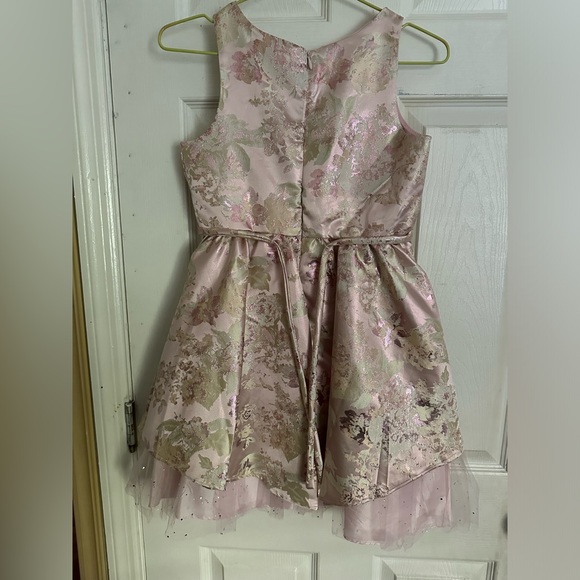 Size 12 - Picture 3 of 3